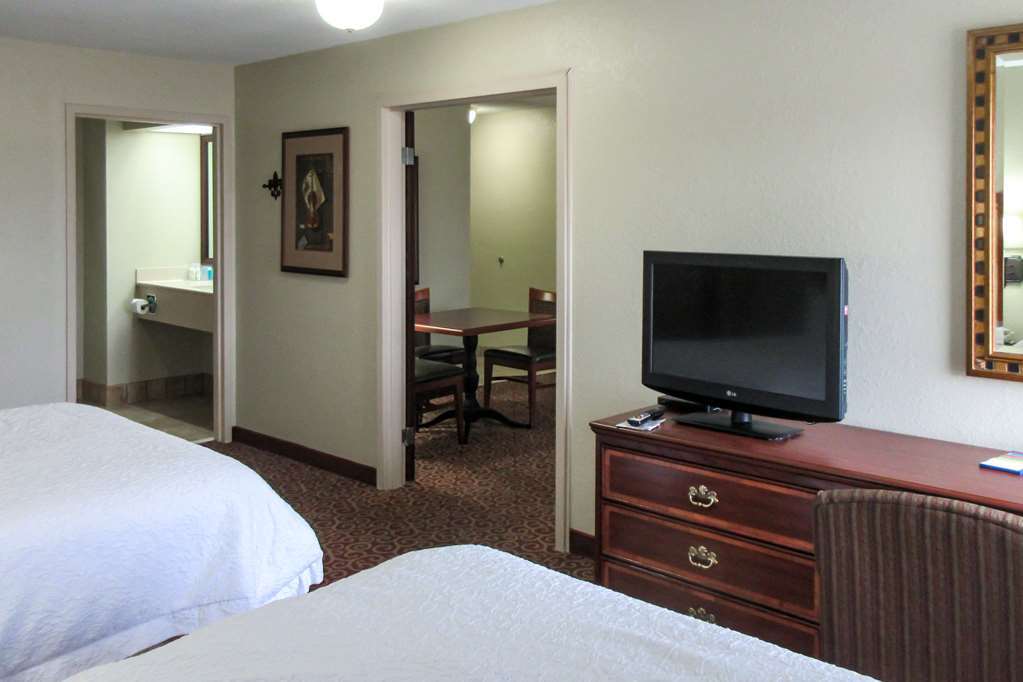 Quality Inn & Suites Quincy - Downtown Quarto foto